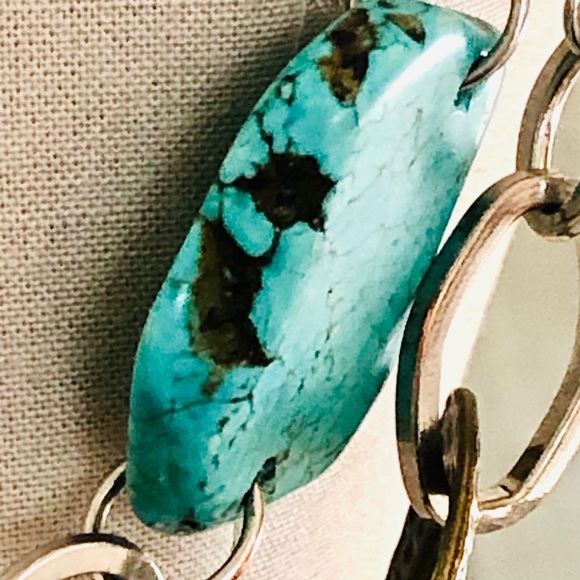 Vintage Southwestern Turquoise Jewelry - Picture 14 of 15